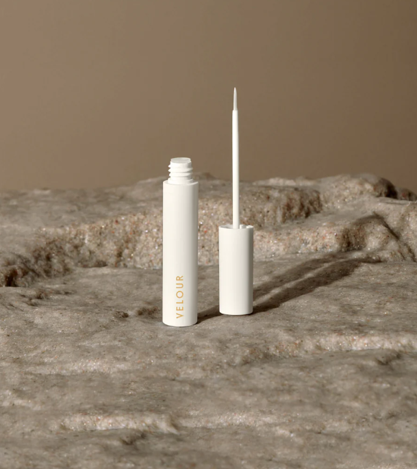 Velour Lash LatexFree Lash Adhesive goes on white, dries clear