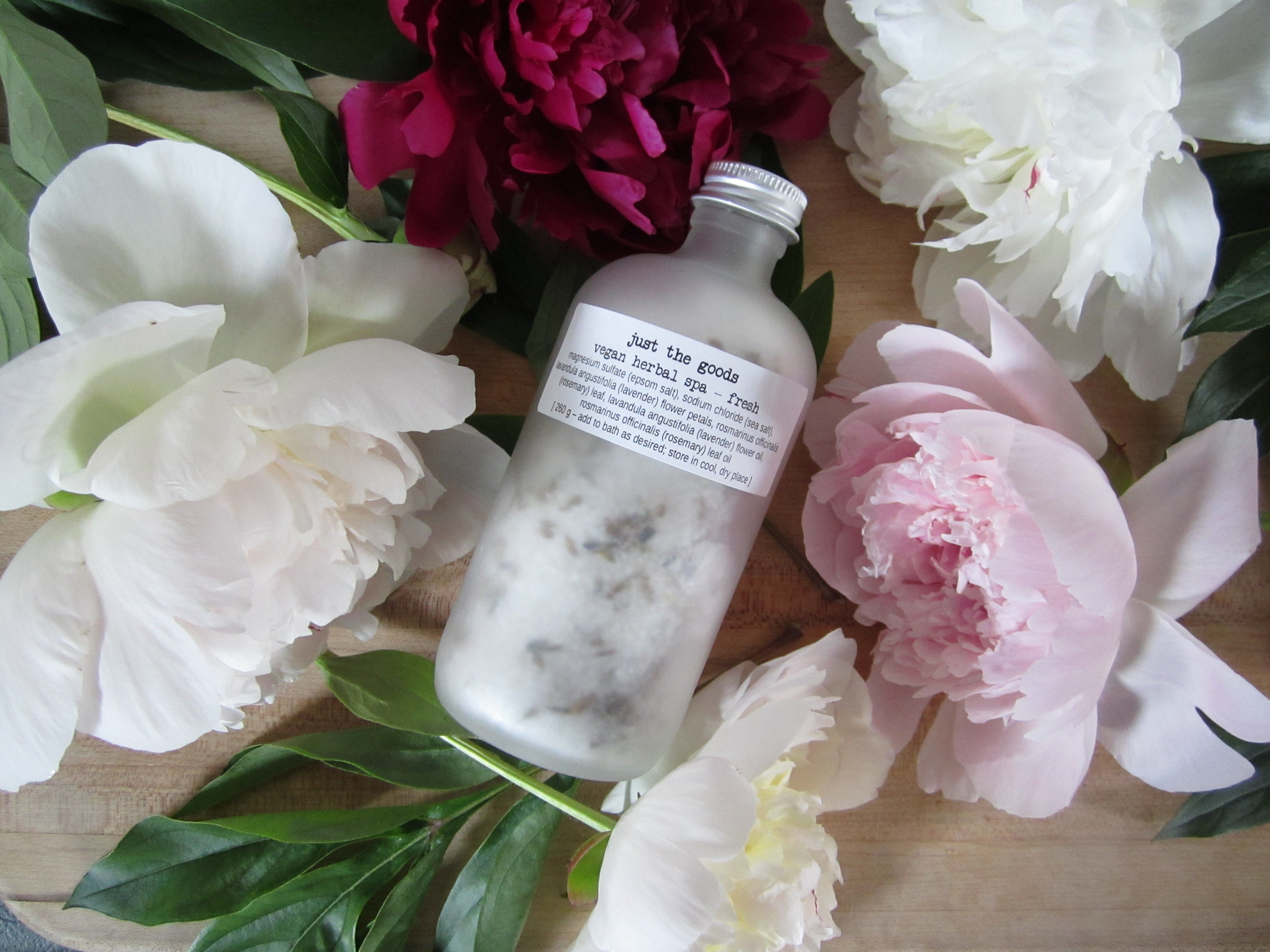 Pink Flower Salt Peony Essential Oil For Spa And Aromatherapy